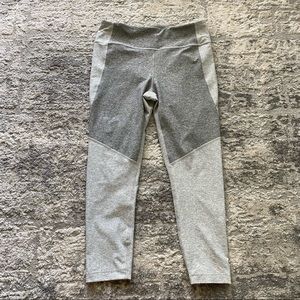 Outdoor Voices Two-Tone Warm Up Crop leggings